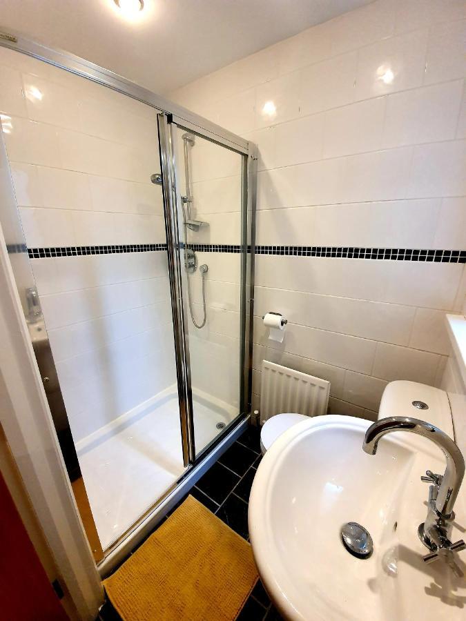 In The Heart Of Portrush - Beautiful Views Apartment ภายนอก รูปภาพ